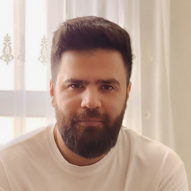 ایمان کمال‌پور